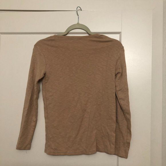 🌟LAST CALL! Natural Beige Long Sleeve Top (Small) - Picture 3 of 3